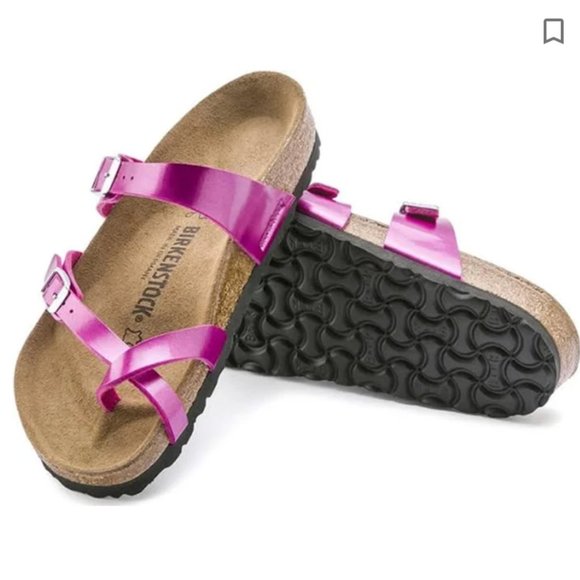 Birkenstock Mayari Sandal in Magenta *USED*